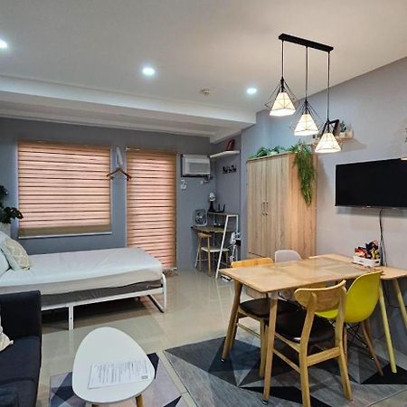 The Fika Room Near Mnl Airport - Scandi Studio Unit With Fast Wi-Fi & Netflix - Read Full Property Desc Before Booking Манила Екстериор снимка