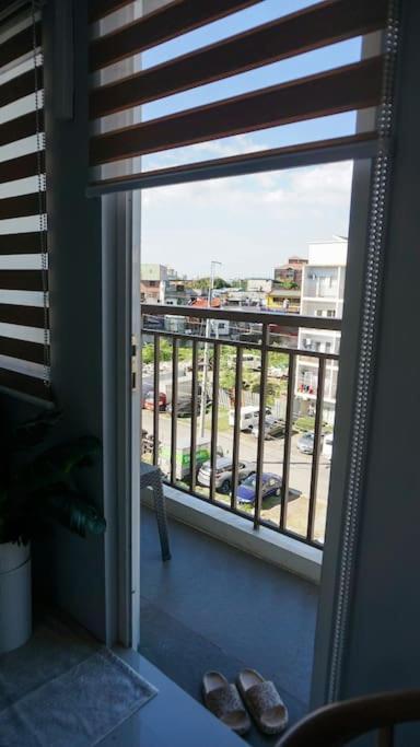 The Fika Room Near Mnl Airport - Scandi Studio Unit With Fast Wi-Fi & Netflix - Read Full Property Desc Before Booking Манила Екстериор снимка